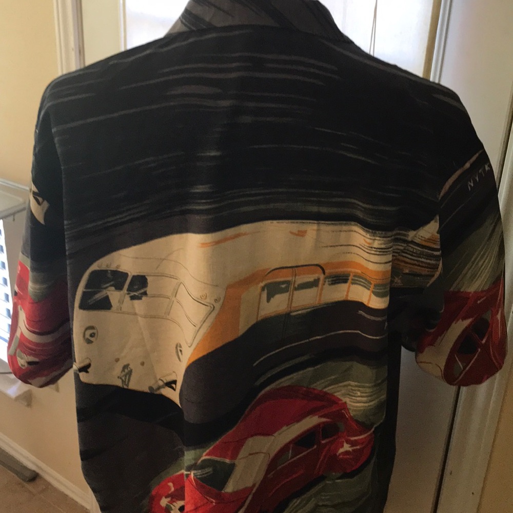 Shirt - Picture 4 of 4